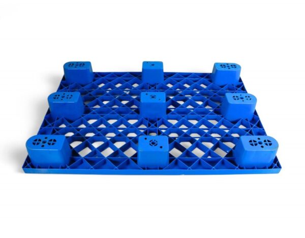 9 LEG NESTABLE PLASTIC PALLET - Image 2
