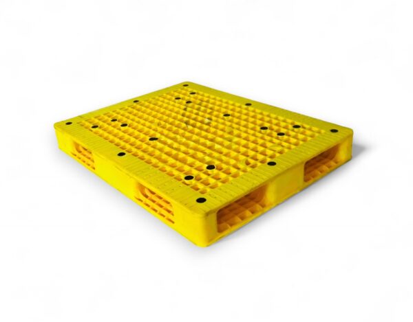 REVERSIBLE PLASTIC PALLET
